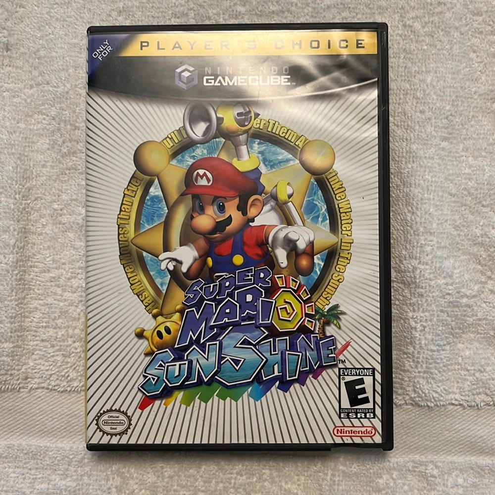 Nintendo game cube super Mario sunshine